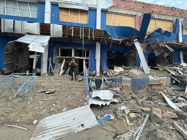 The damage in the center of Bakhmut. August 2022 (photo by the author).