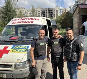 From left to right; Oleksandr Dovhal, Vyacheslav Petrikeev, and David. Bringing supplies to a hospital in Toretsk, which is under daily Russian bombardment. 